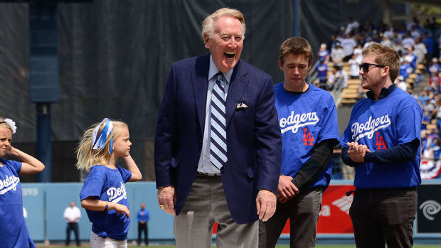 vin-scully-james-earl-jones-field-dreams-speech-video.jpg